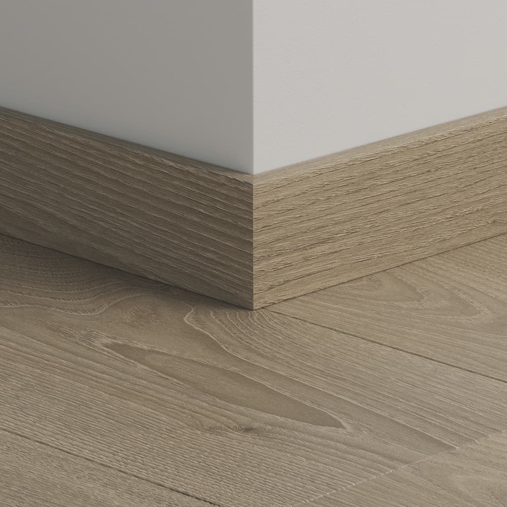 Плинтус ПВХ прямой для LVT Pergo PGVSK40227 Каштан итальянский пепельный 2400х12х58