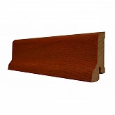 Плинтус шпонированный PolarWood Дуб Коньячный лак/Oak Lacquered Cognac 22х60х2500 в интерьере